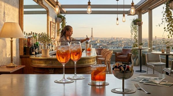 Meilleures adresses où boire un cocktail près de la tour Eiffel